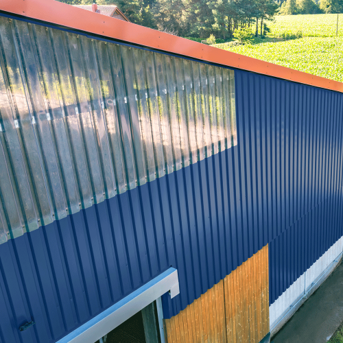 Trapezblech W-20/1100 mit Zusatzprägung | Wandprofil Stahl 0,50 mm | 25 µm Polyester | RAL 5010 Enzianblau Trapezblech W-20/1100 mit Zusatzprägung | Wandprofil | Stahl 0,50 mm | 25 µm Polyester | RAL 5010 Enzianblau #3